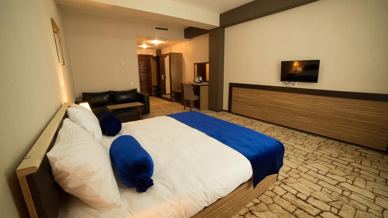 New City Hotel Masazir Экстерьер фото